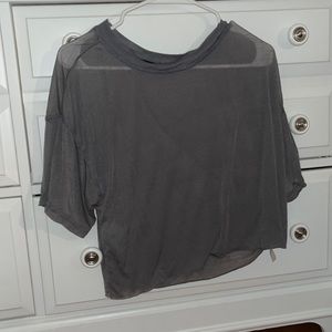 Cropped t-shirt that is very comfortable